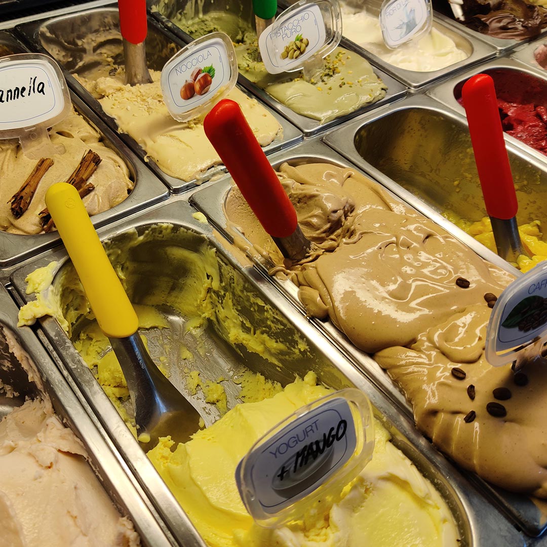 gelato artigianale prodotti freschi canton ticino riva san vitale
